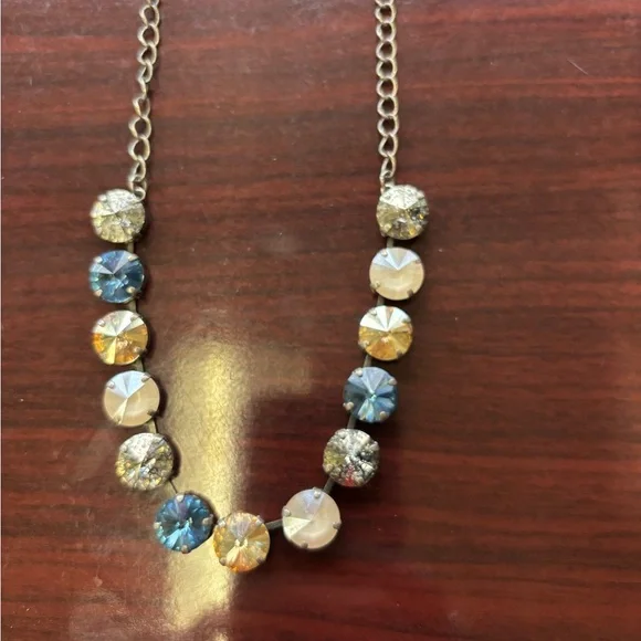 Elegant Multi-Color Crystal Necklace - Picture 2 of 2